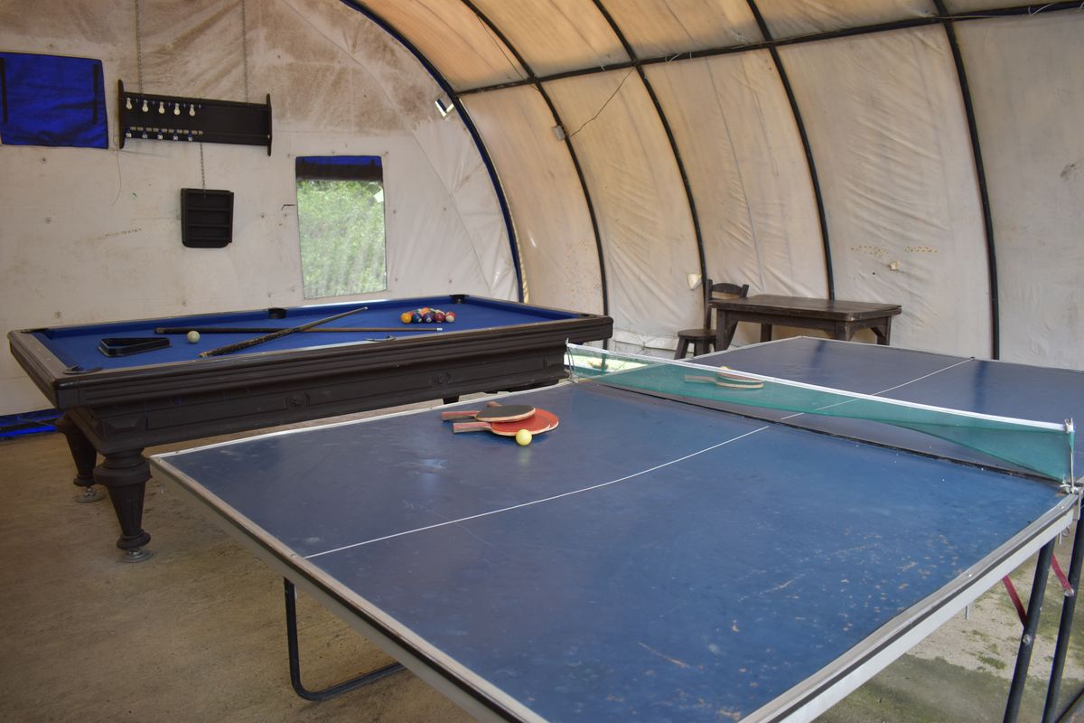 Mesa de billar y ping pong